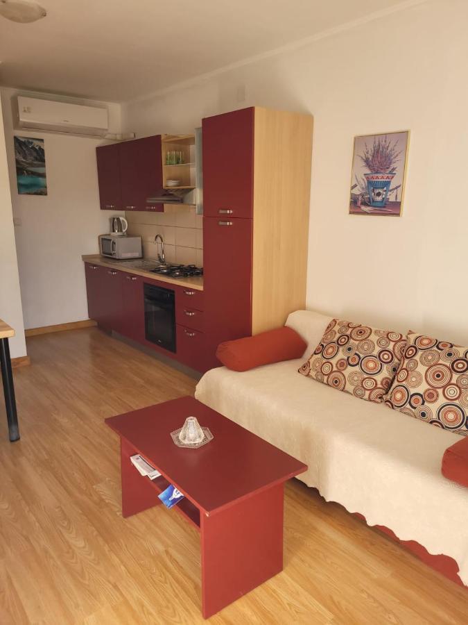 Mala Vila Seline Exteriör bild