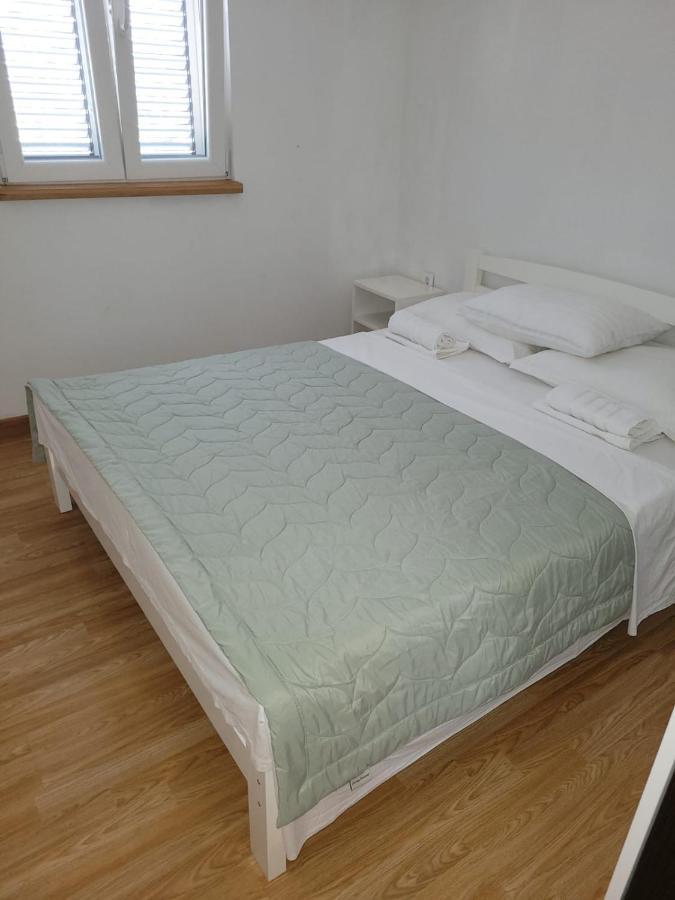 Mala Vila Seline Exteriör bild